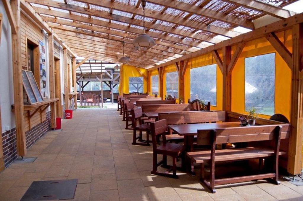 Holiday Park Vrchlabí - Liščí farma Exterior foto